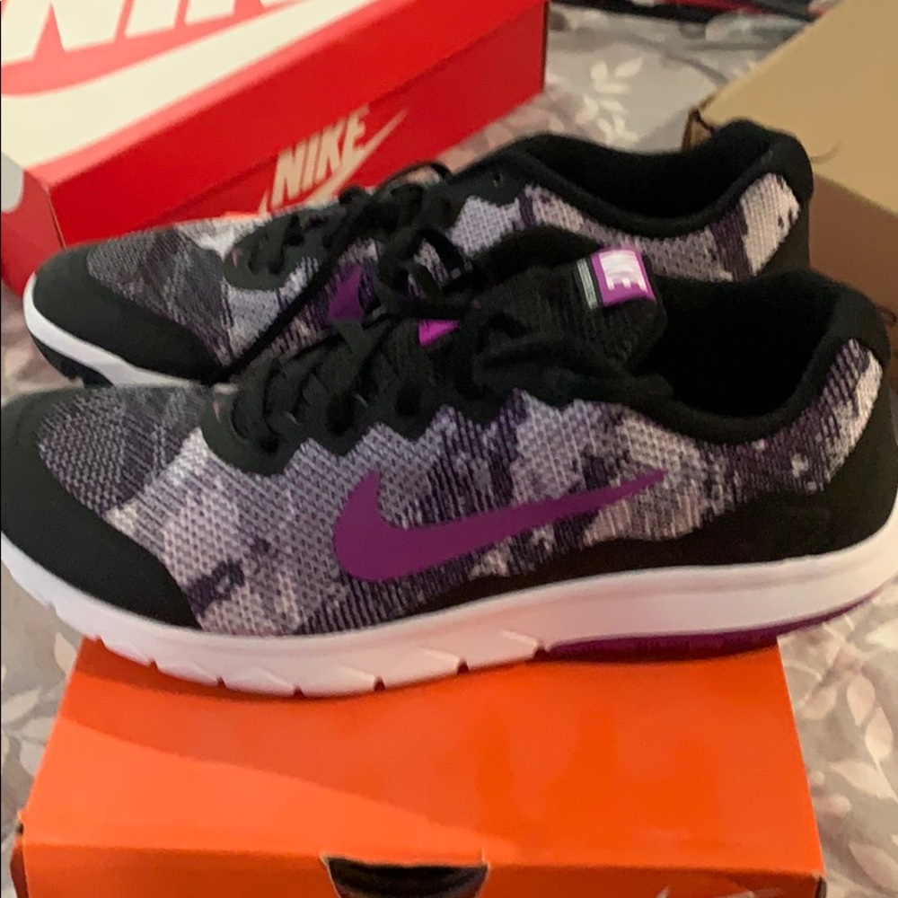 Nike Flex RN 4 Size 10